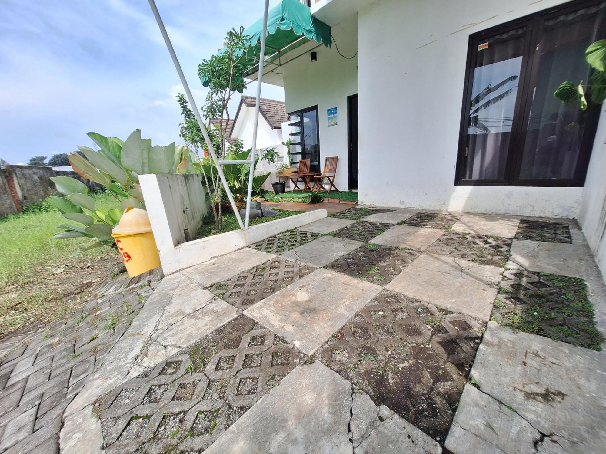 Villa Estetik Di Malang Eksteriør bilde